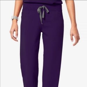 Women’s large deep purple Livingston pants
